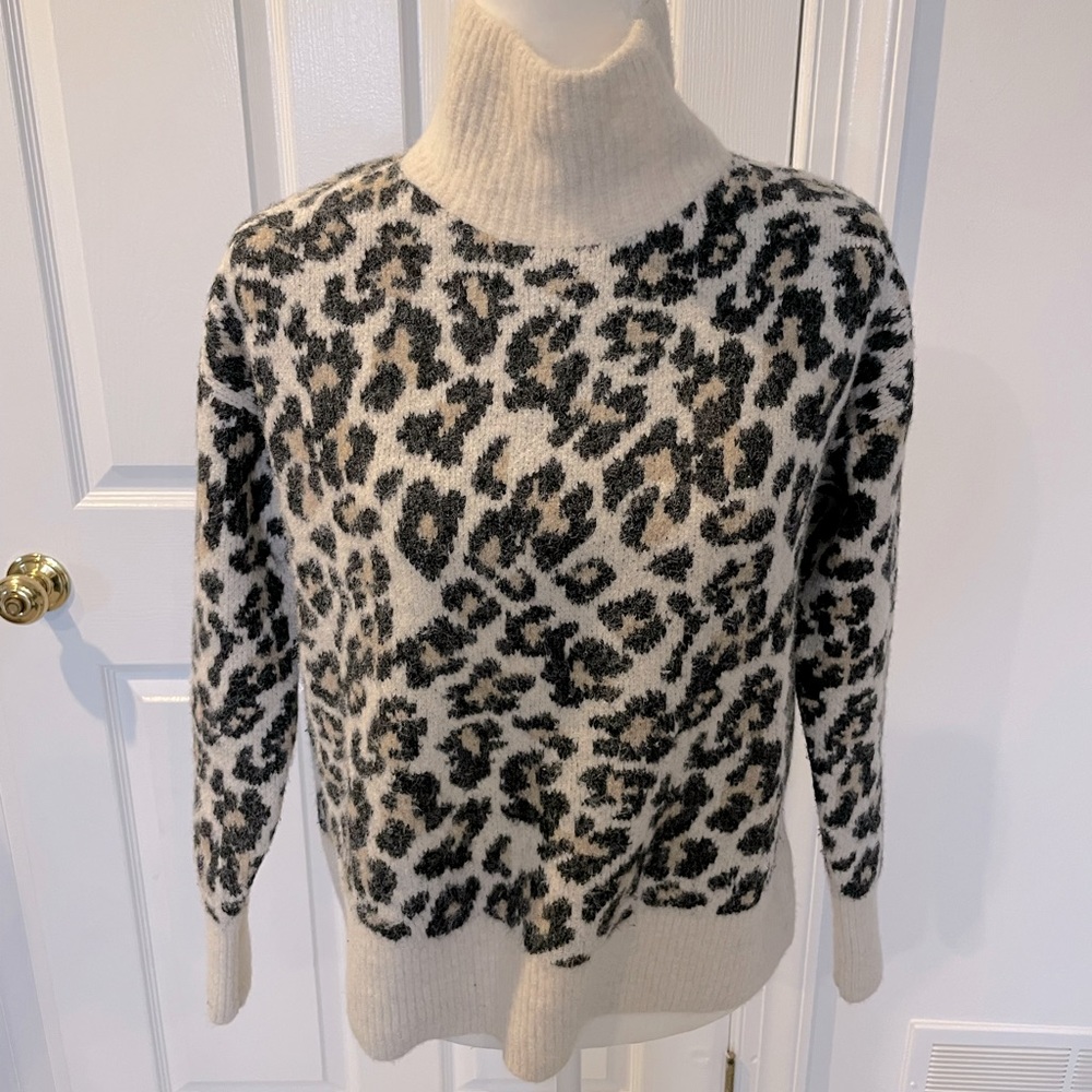 Loft leopard pullover sweater